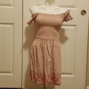 Hollister Ruffle off shoulder dress